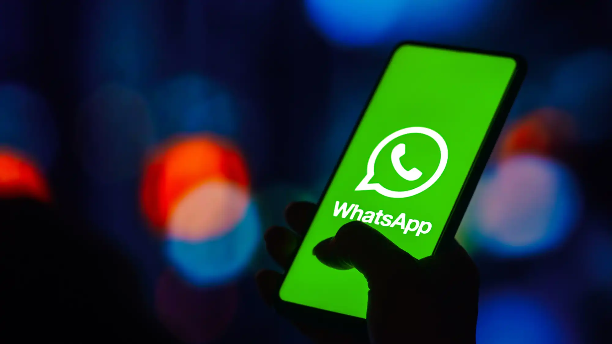 How to restore chat history on WhatsApp